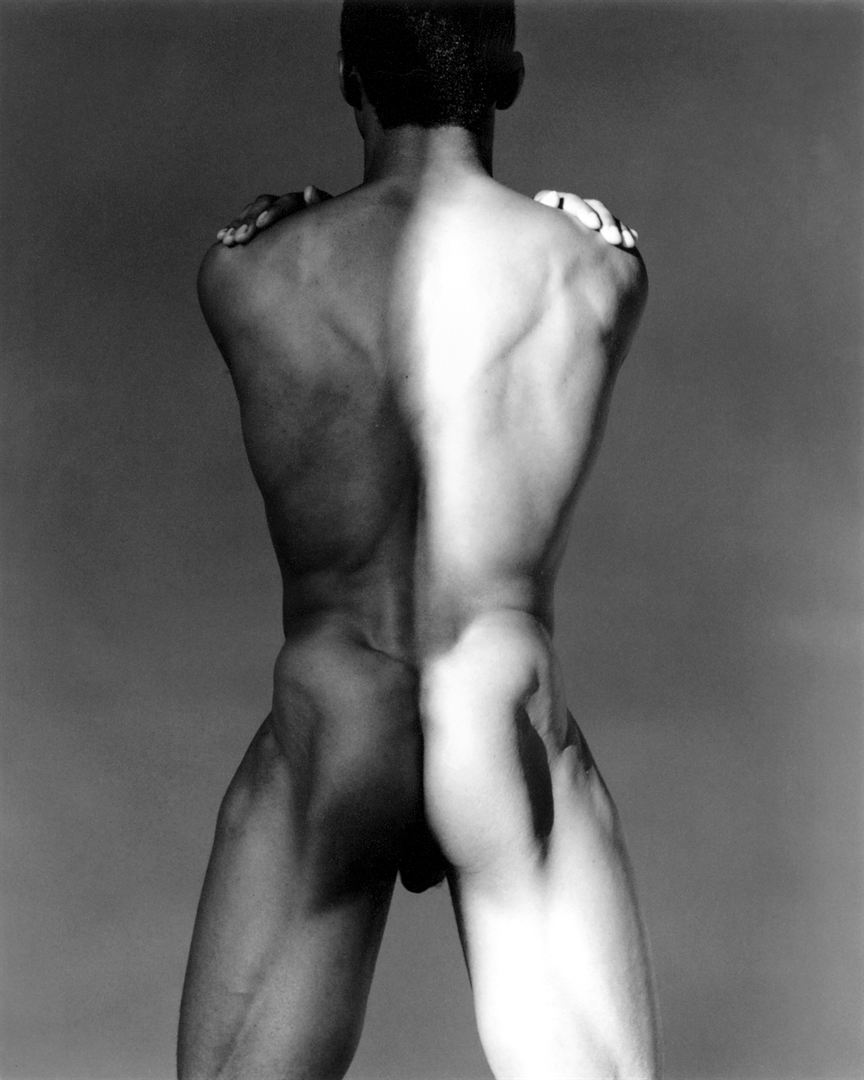 mapplethorpe-look-at-the-pictures